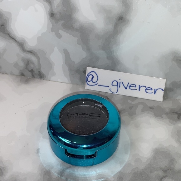 No Taboos Colourdrenched Pigments Eyeshadow Collection MAC - Picture 6 of 14